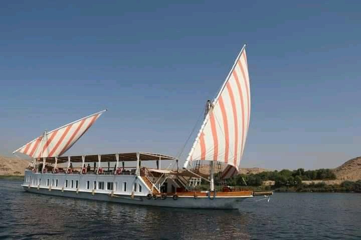 5 Days Nile cruise from Esna to Aswan