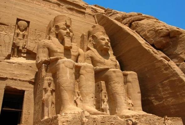 Visite privée d'Abou Simbel au départ d'Assouan