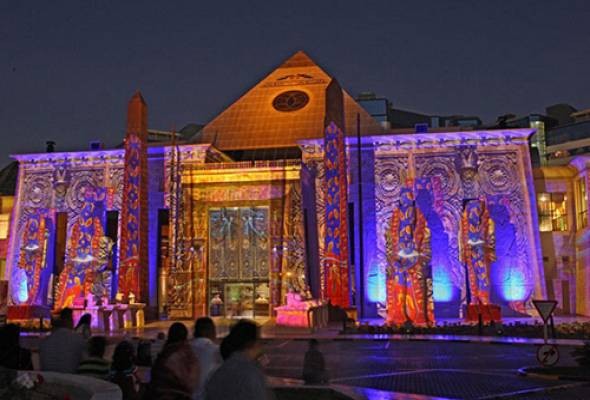 Spectacle son et lumière au temple de Philae