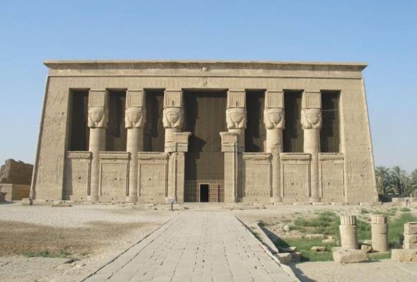 Los templos de Dandera  y Abydos